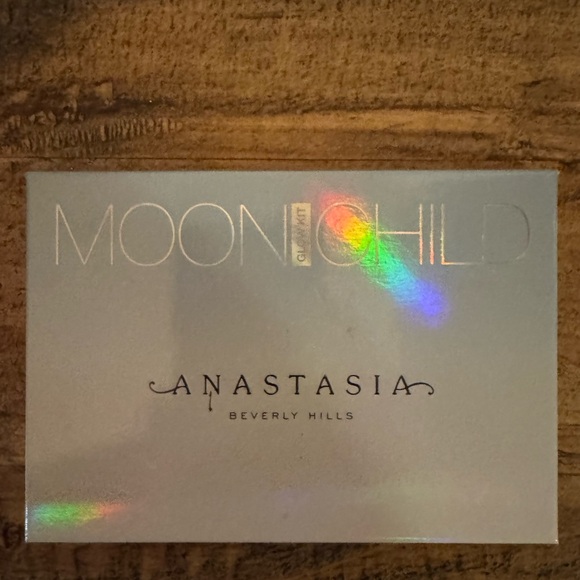 Anastasia Beverly Hills Other - Anastasia Beverly Hills Moonchild Palette